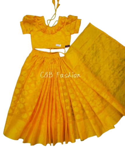 হলুদ নাকফুল জামদানী