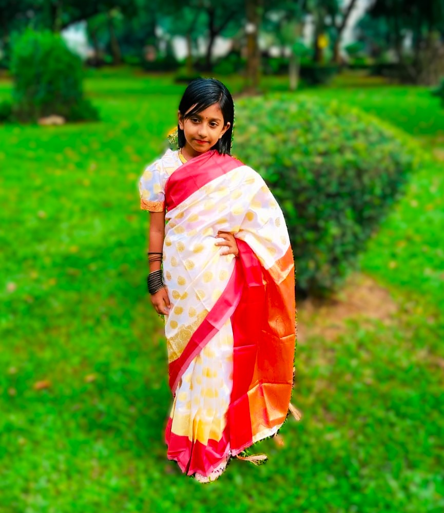 WhatsApp Image 2025-11-06 at 10.09.07 AM ক্রিম কাতান রেডি শাড়ী - Image 1